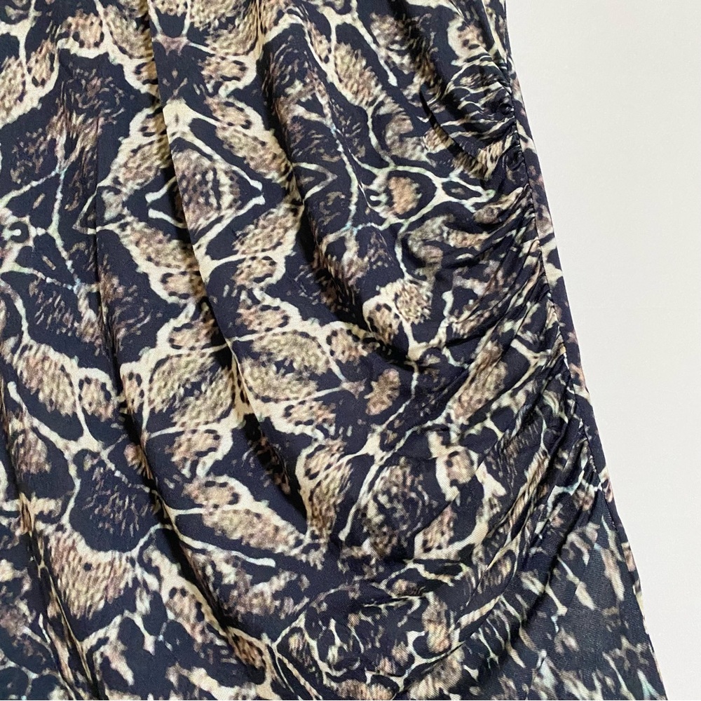 HAUTE HIPPIE SIDE RUCHED DRESS - Picture 4 of 10